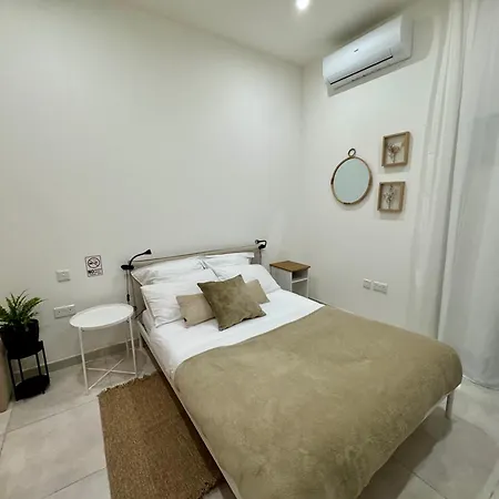 Comfort 1 * Sliema
